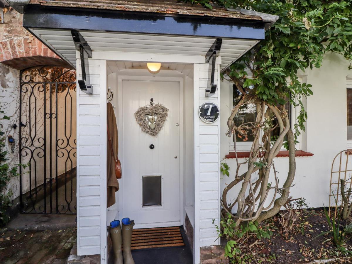 Old Pump Cottage Ross-on-Wye Bagian luar foto